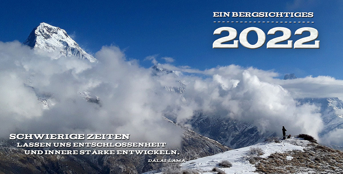 Foto: Frank Meutzner / Blick in die Berge Nepals: Links der Gipfel der 7219m hohen Annapurna South, rechts daneben der 6441m hohe Hiunchuli und ganz rechts der 6997m hohen Machapuchare